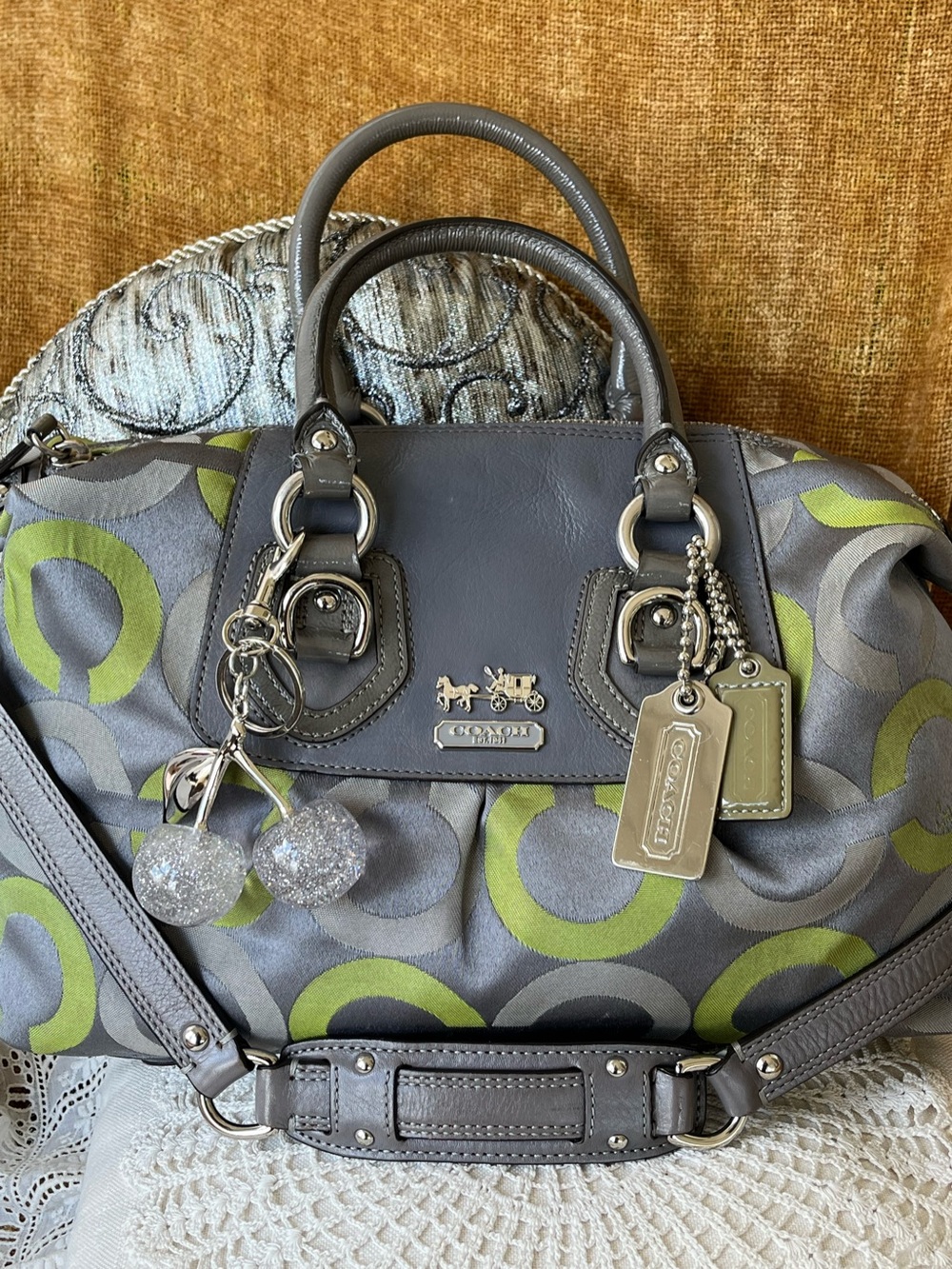 Coach Gray 🩶💚 Lime Signature Satchel with Leather Trim, GUC Y2K